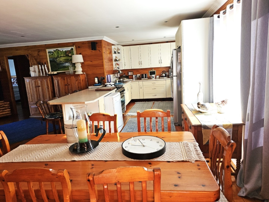 3 Bedroom Property for Sale in Dolphin Creek Golf Estate Western Cape
